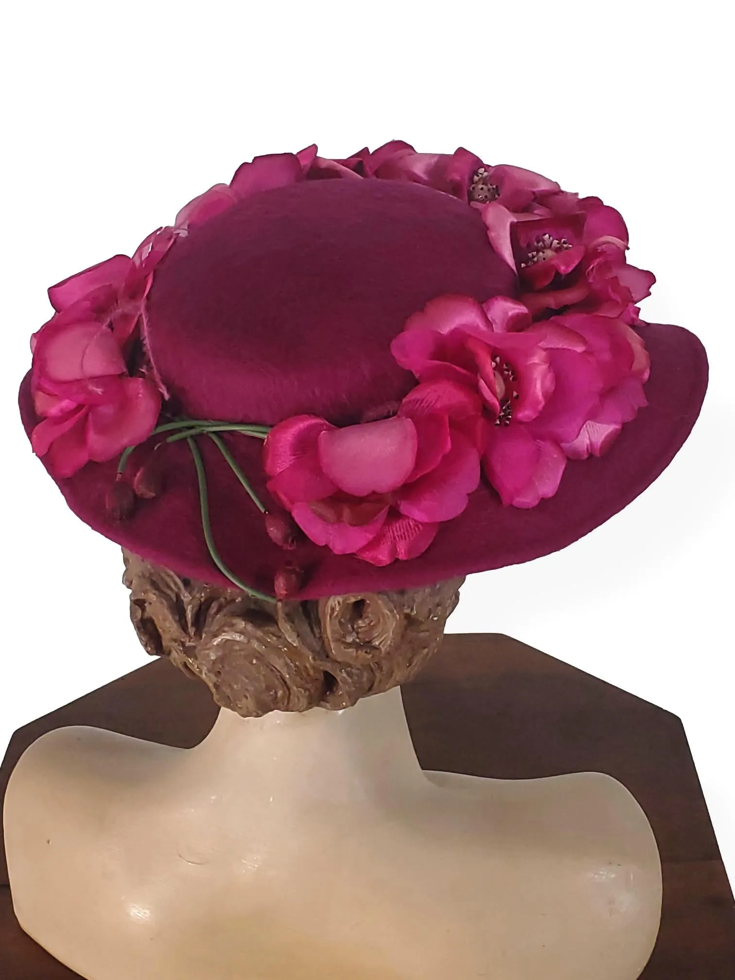 40s/50s Wide Brim Platter Hat in Deep Fuchsia Fur Felt