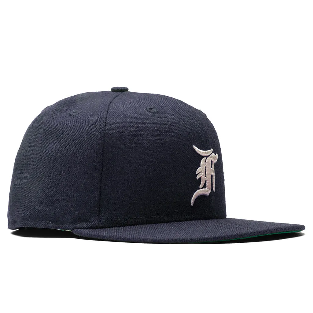 New Era x Fear of God Essentials 59FIFTY Fitted Detroit Tigers - Navy